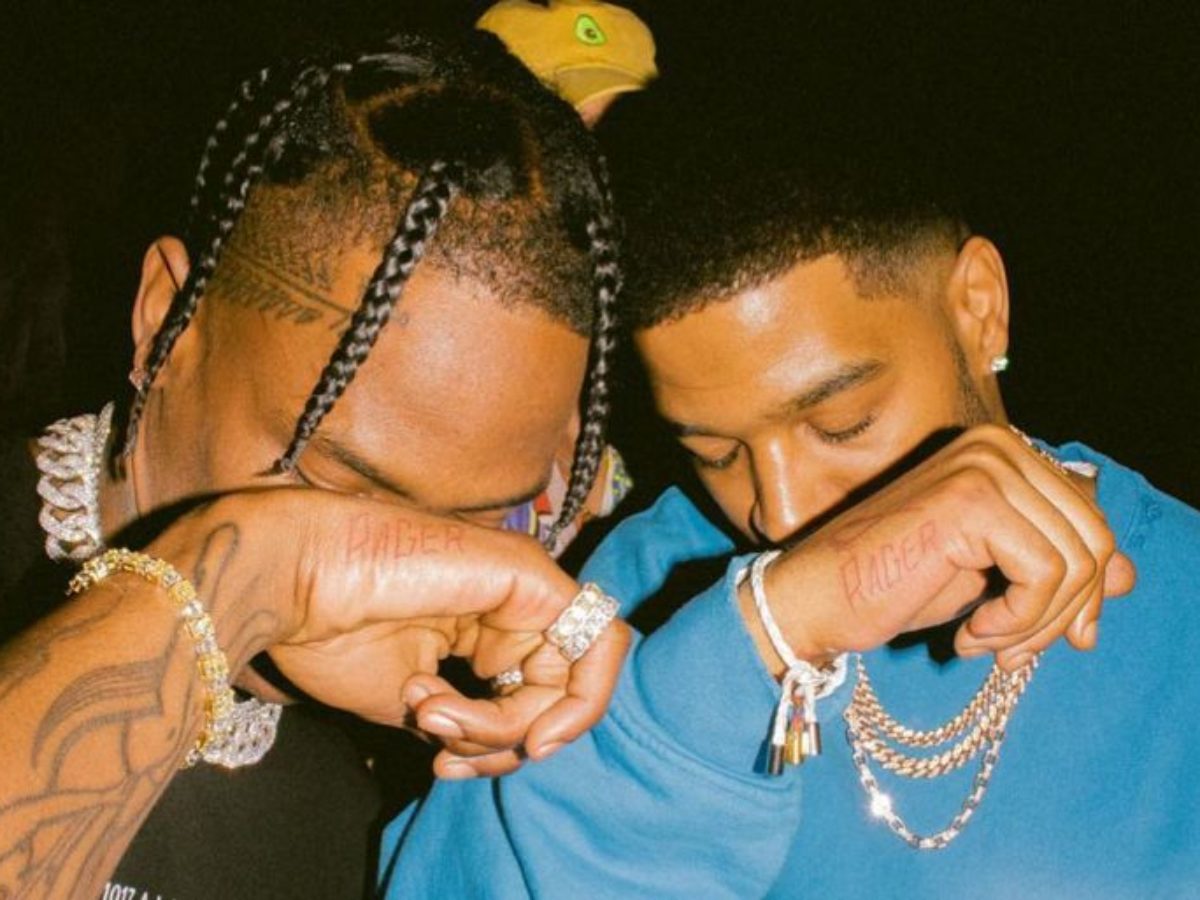 Travis Scott enfile son plus beau skin pour former « The Scotts »